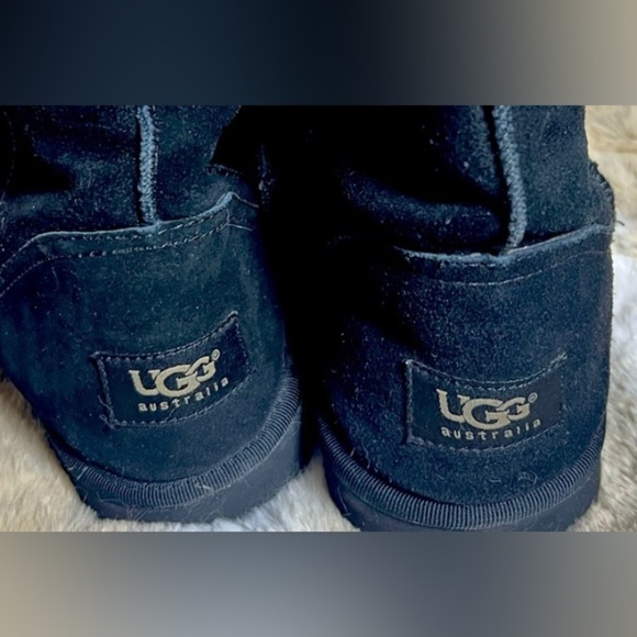 UGG Black Suede Classic 5815 Boots, W6 - Picture 10 of 10